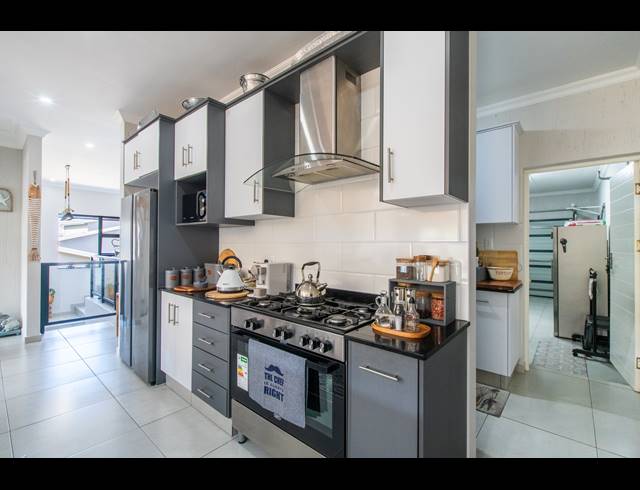3 BEDROOM DUET FOR SALE IN DANA BAY